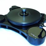 Helius Designs Alexia Turntable & Omega Tone arm